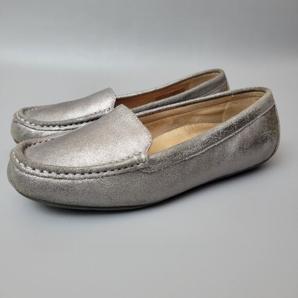 Vionic Debbie Loafers Flats Shoes Size 9.5 Wide Metallic Silver Leather Ortho - Picture 1 of 14